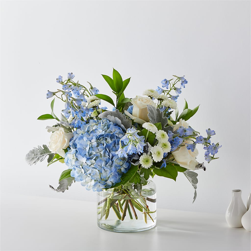 Coastal Blossom Bouquet – Acuarela Events Inc, Land O Lakes FL