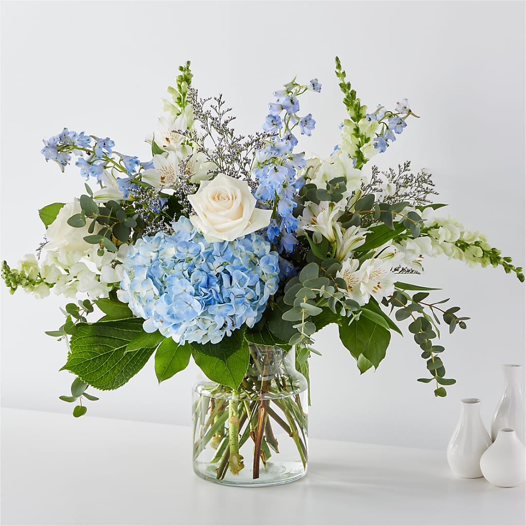 Coastal Blossom Bouquet – Acuarela Events Inc, Land O Lakes FL