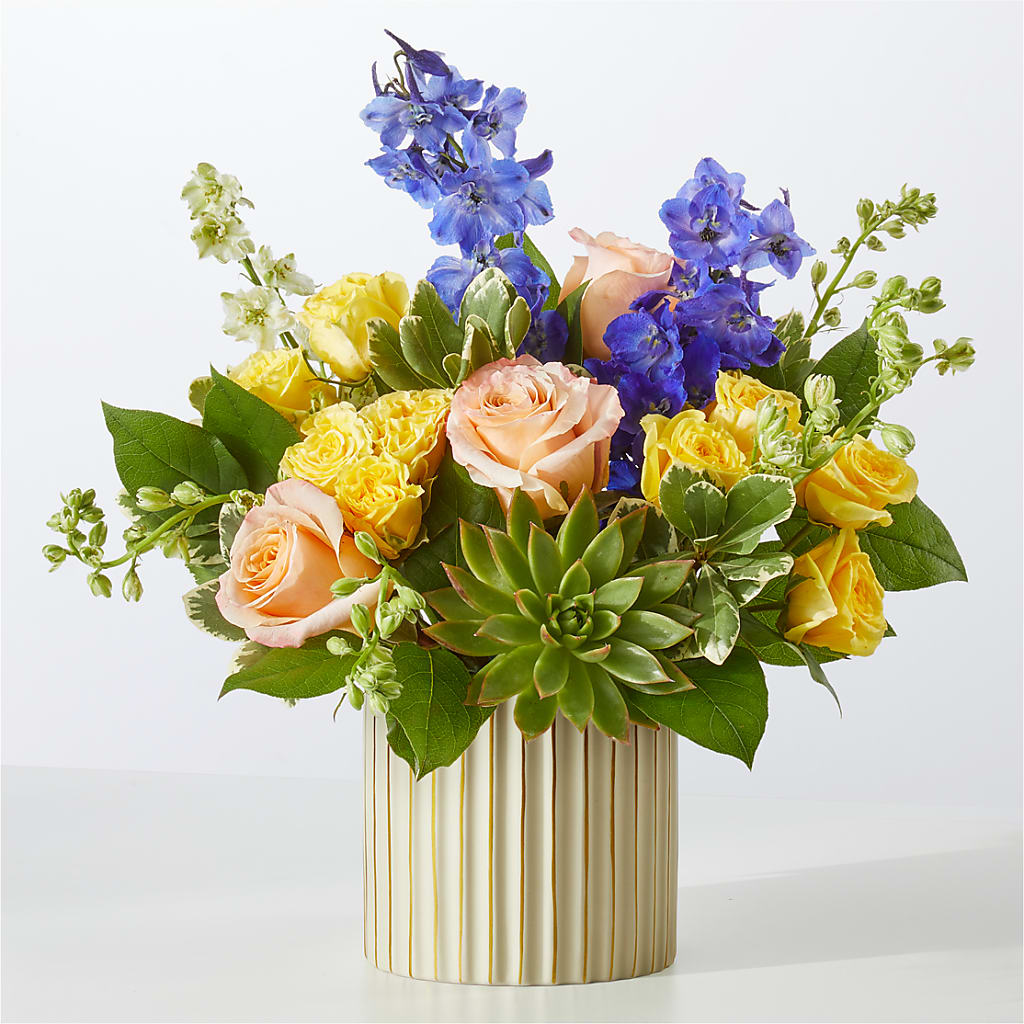 Cobalt Reverie Bouquet – Acuarela Events Inc, Land O Lakes FL
