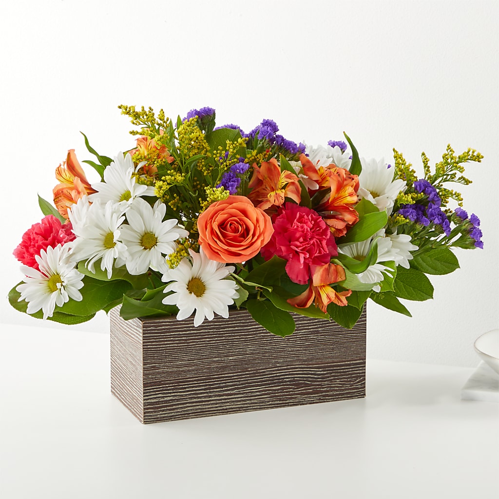 Oopsie Daisy Box Bouquet – Acuarela Events Inc, Land O Lakes FL