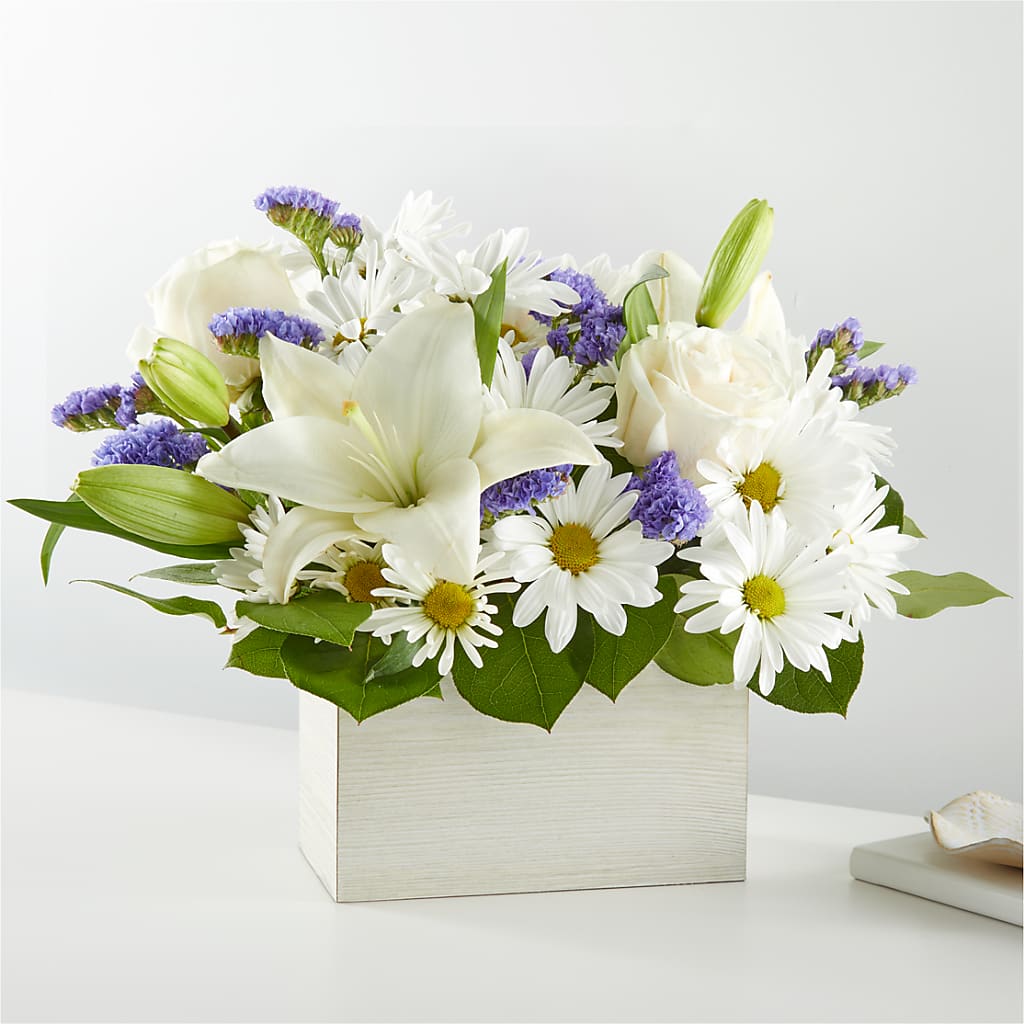 Beyond Blue Box Bouquet – Acuarela Events Inc, Land O Lakes FL