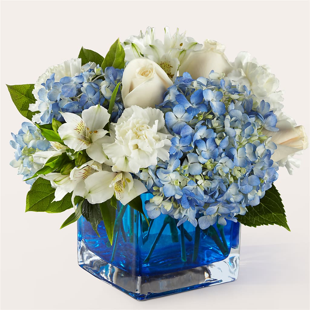 Soothing Waters Bouquet – Acuarela Events Inc, Land O Lakes FL