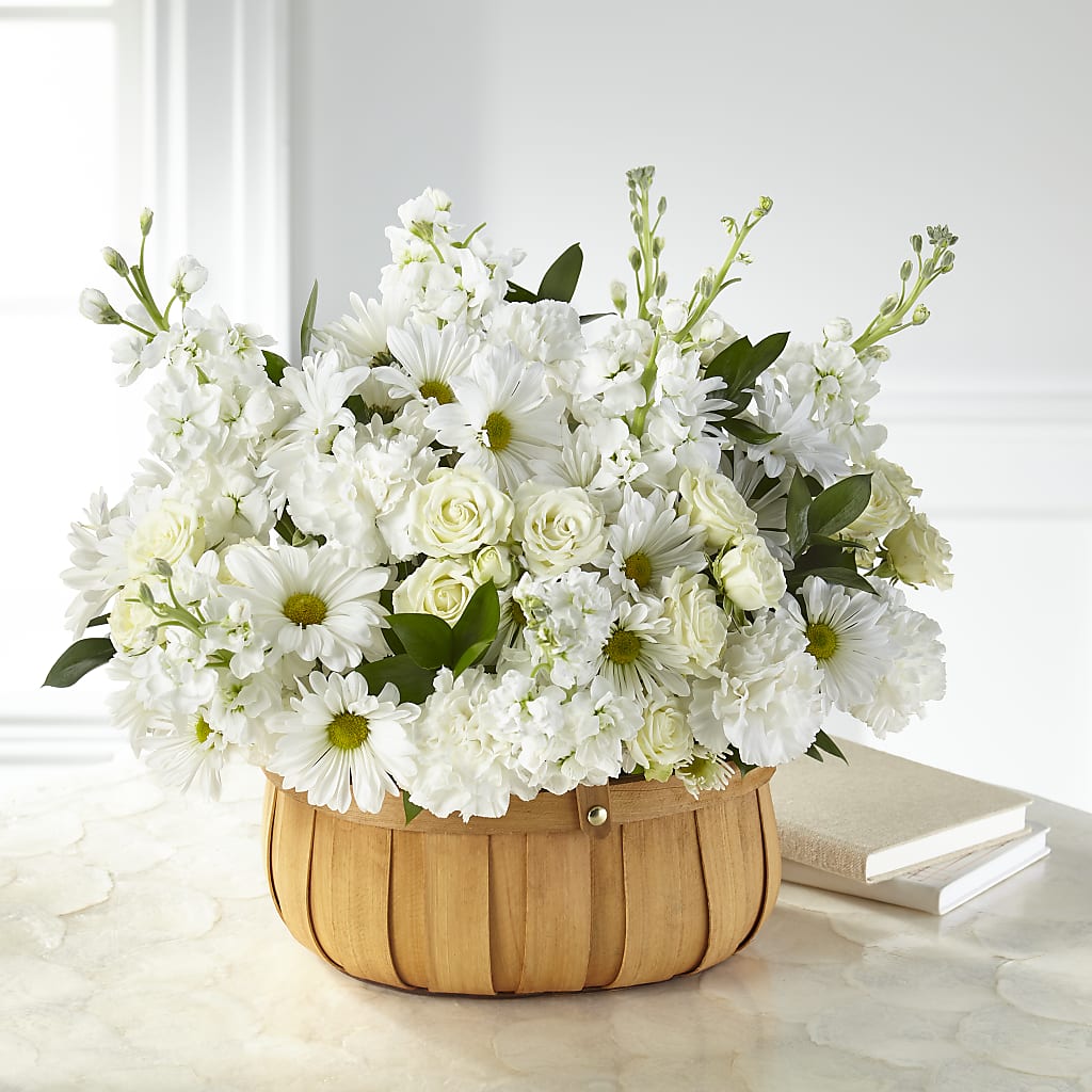 Graceful Garden Basket – Acuarela Events Inc, Land O Lakes FL
