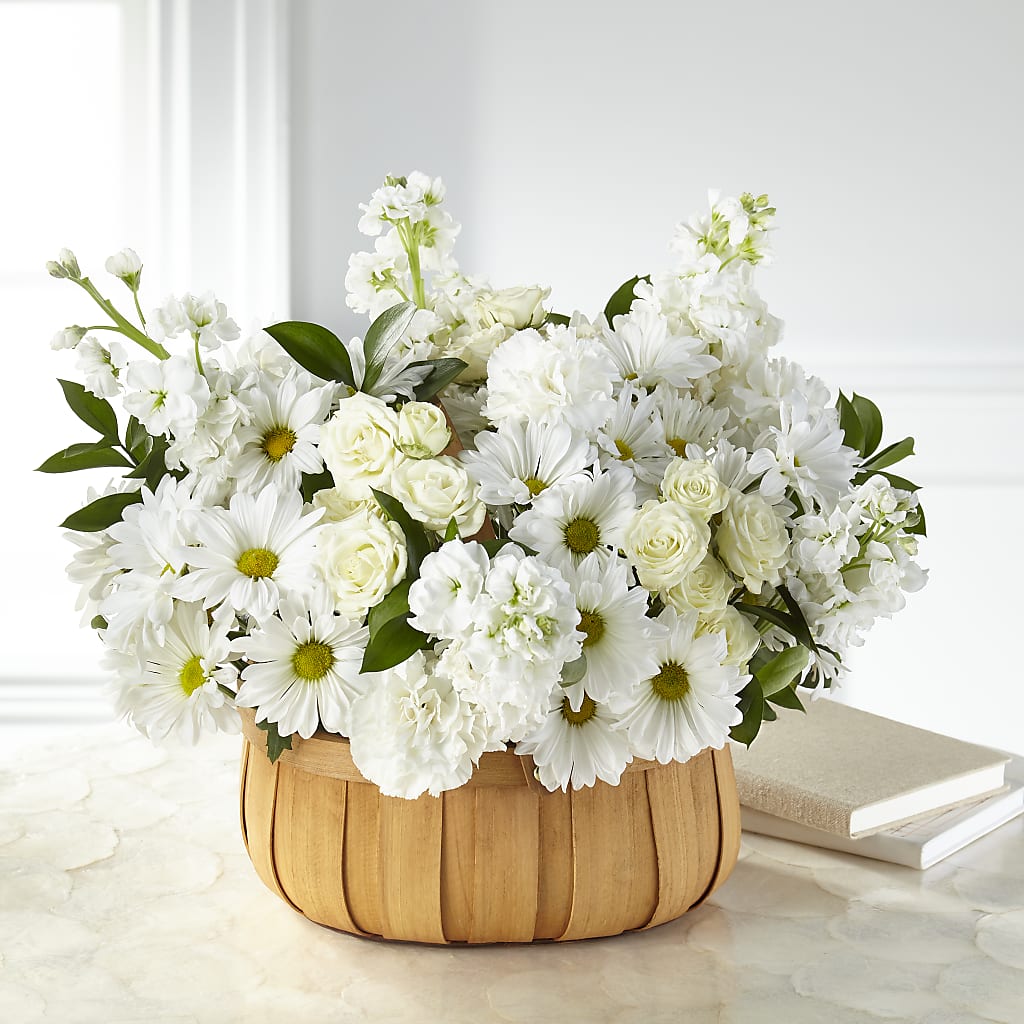 Graceful Garden Basket – Acuarela Events Inc, Land O Lakes FL