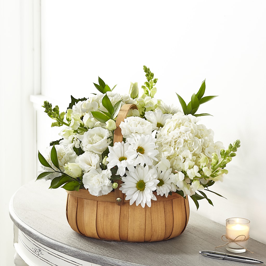 Pure Ivory Basket – Acuarela Events Inc, Land O Lakes FL