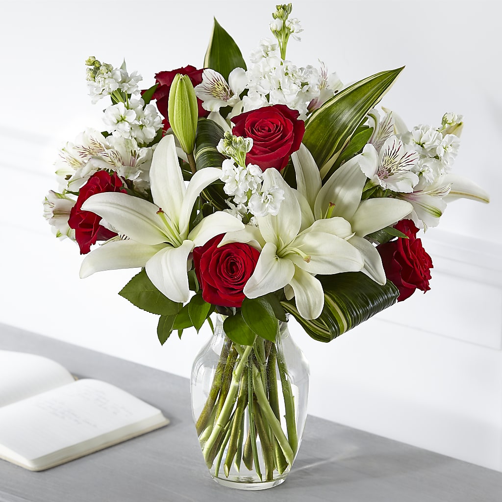 Loving Respect Bouquet – Acuarela Events Inc, Land O Lakes FL