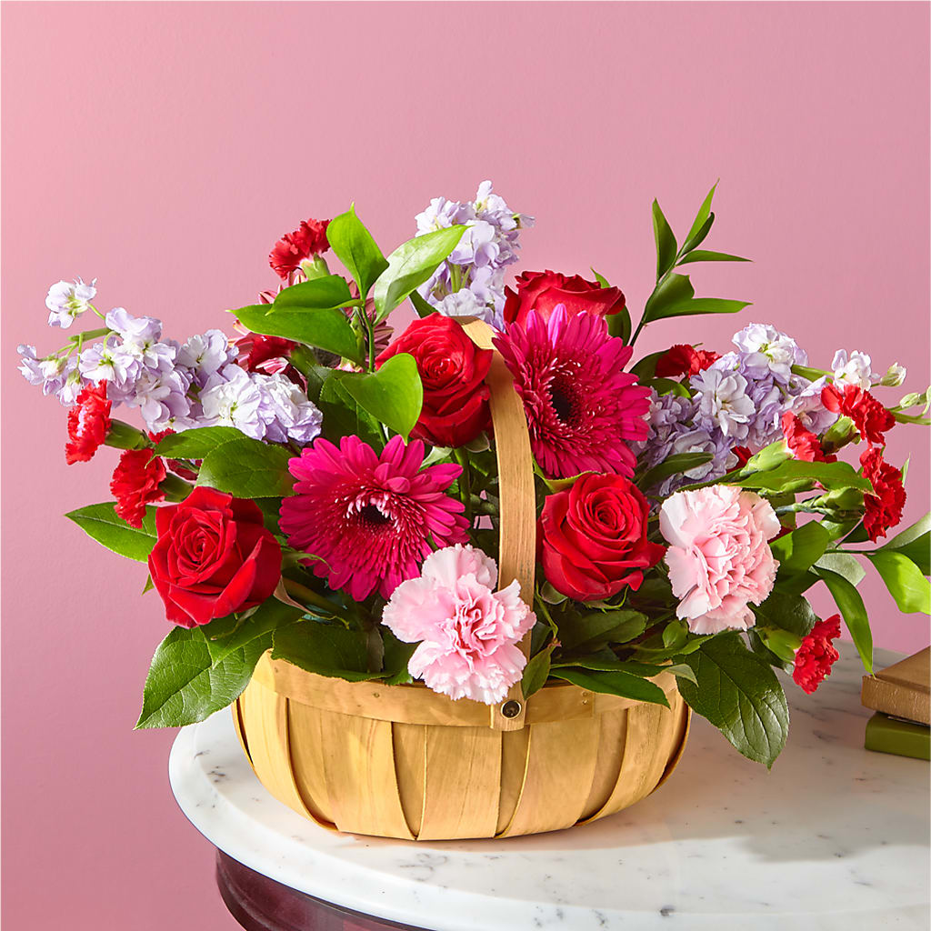 Pink Picnic Basket – Acuarela Events Inc, Land O Lakes FL