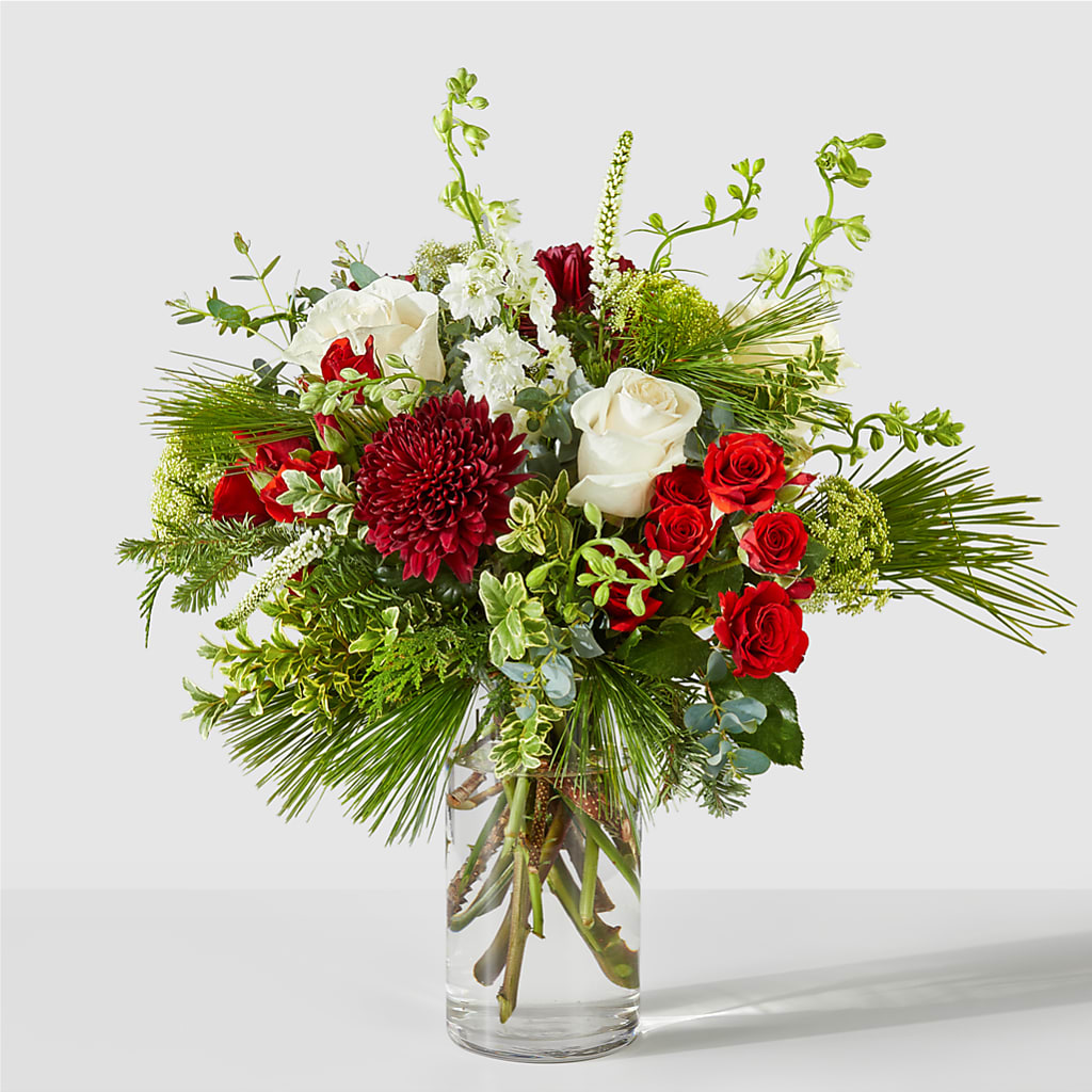 Favorite Traditions Bouquet – Acuarela Events Inc, Land O Lakes FL