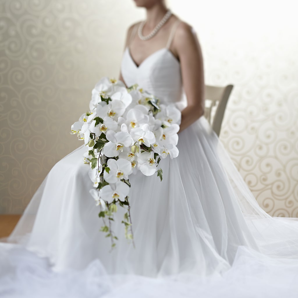 Classic White Bouquet – Acuarela Events Inc, Land O Lakes FL