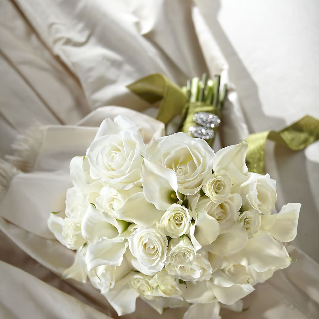 Serene Highness Bouquet – Acuarela Events Inc, Land O Lakes FL