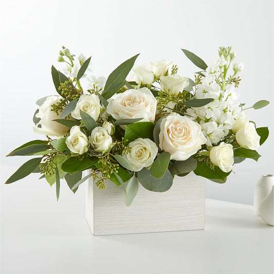 Fresh Linen Box Bouquet –  Acuarela Events Inc, Land O Lakes FL