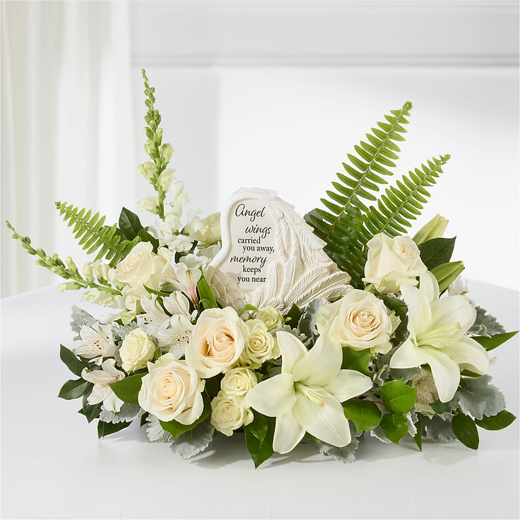 Holding You Close Arrangement –  Acuarela Events Inc, Land O Lakes FL