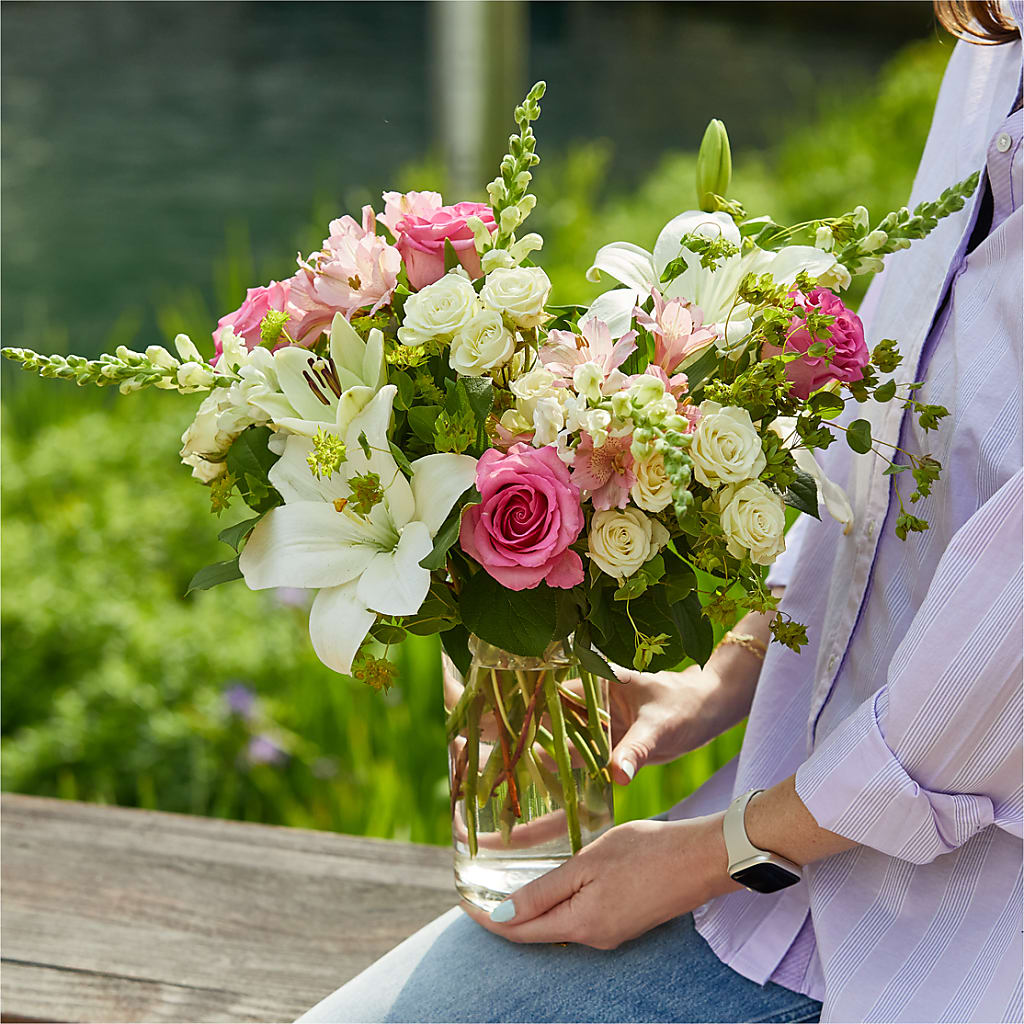 Fondly Bouquet –  Acuarela Events Inc, Land O Lakes FL